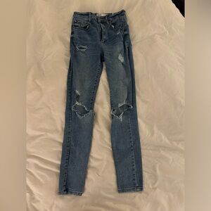 Garage Ripped Jeans size 05